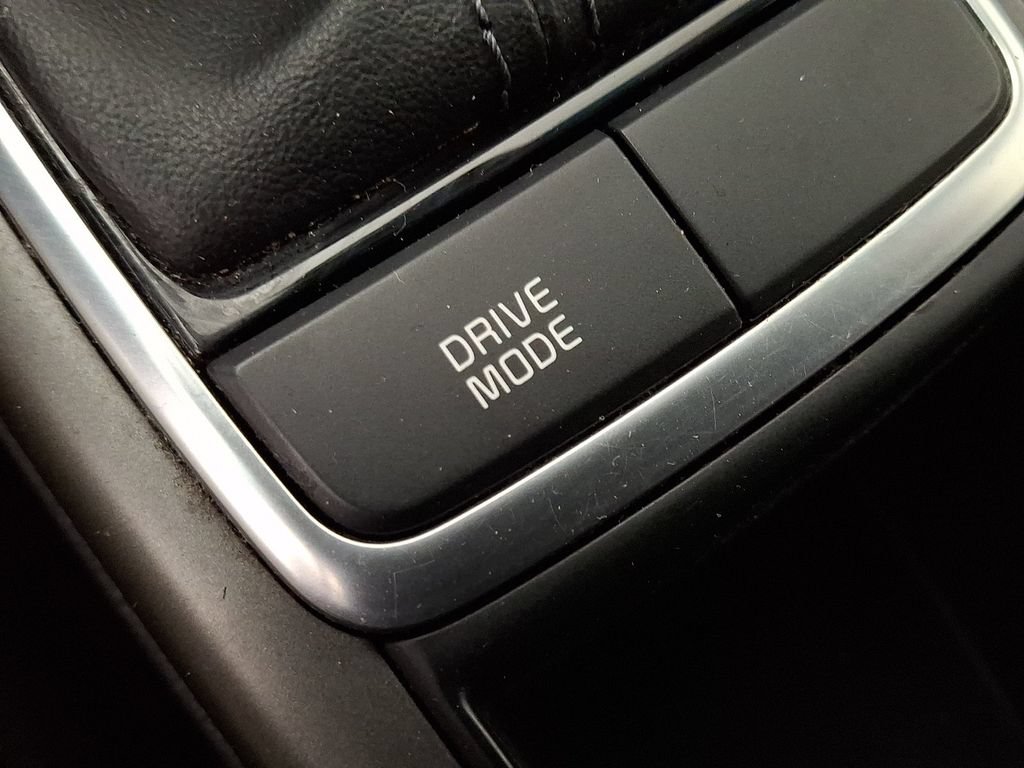 Used 2020 Kia Optima LX FWD image 24