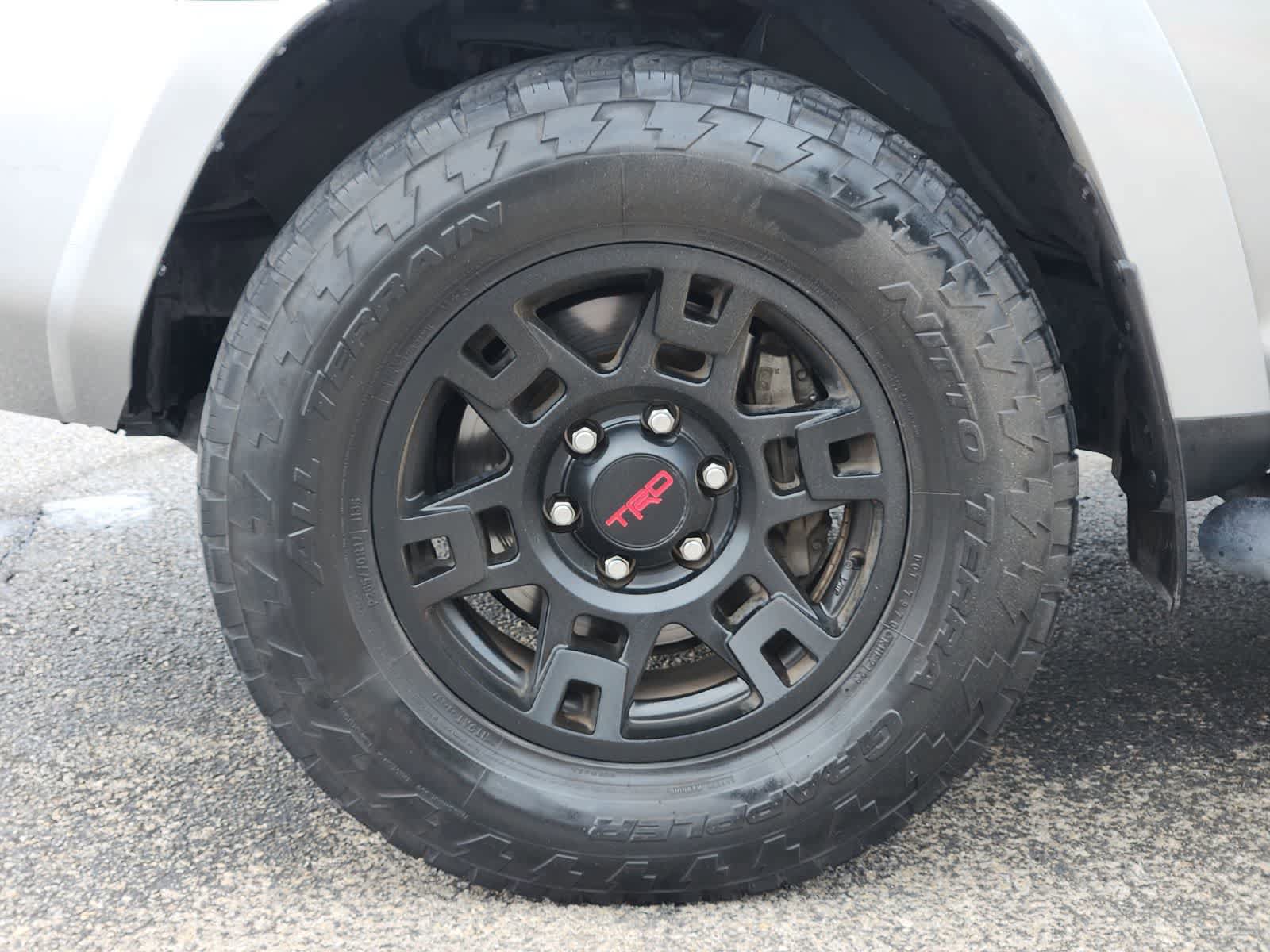 Used 2023 Toyota 4Runner SR5 Premium w/ Moonroof Package RWD image 9