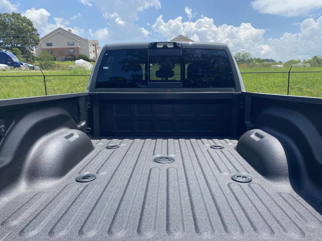 New 2026 RAM 2500 Laramie AWD/4WD image 39