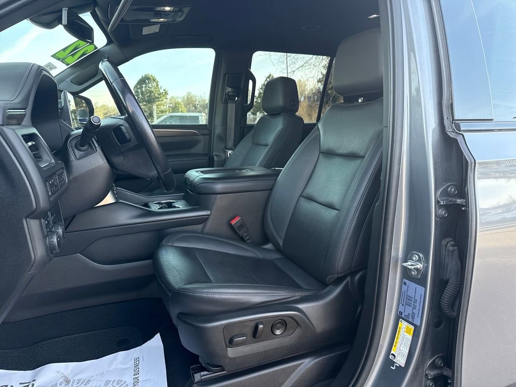 Used 2022 Chevrolet Tahoe Z71 image 11