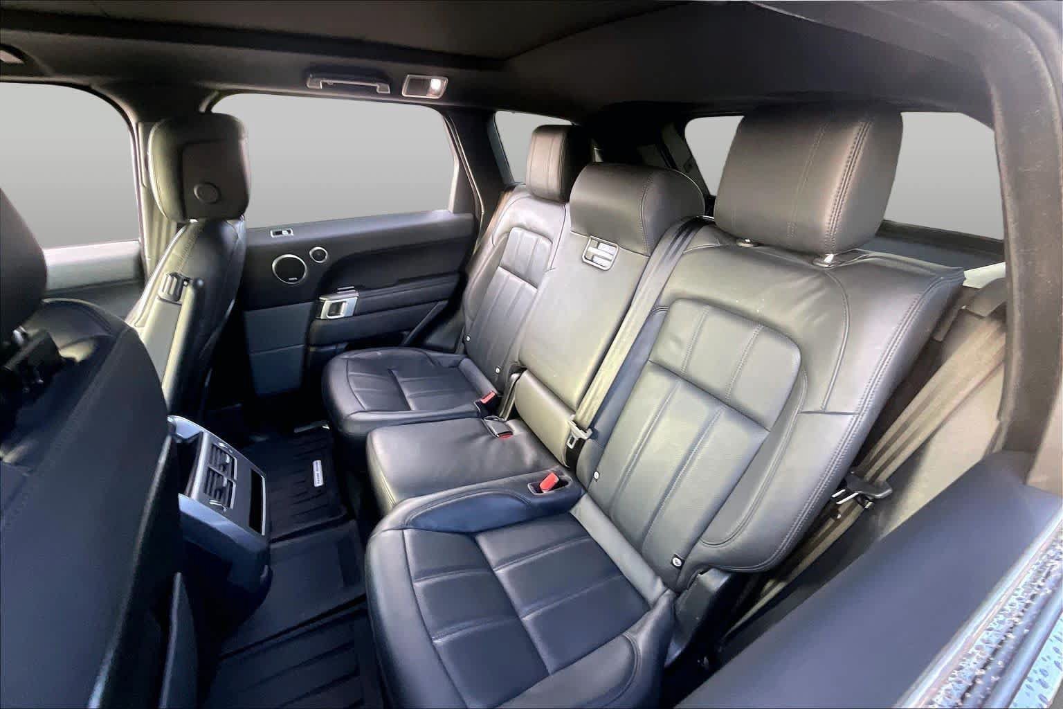 Used 2020 Land Rover Range Rover Sport HSE AWD/4WD image 19