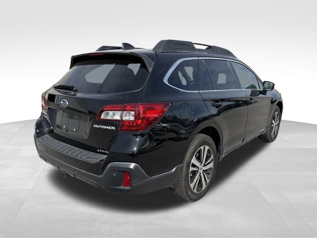 Used 2018 Subaru Outback 2.5i Limited AWD/4WD image 4
