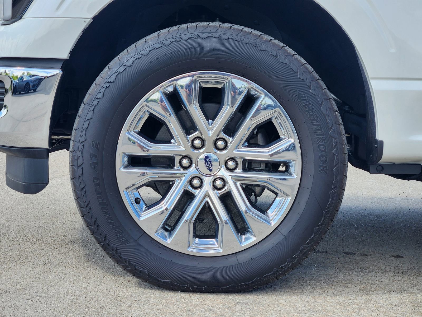 New 2025 Ford F150 Lariat w/ Equipment Group 502A High image 11