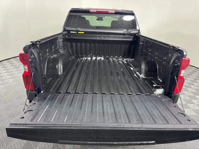 Used 2024 Chevrolet Silverado 1500 LT image 11