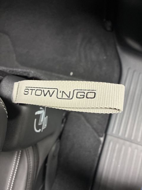 New 2026 Chrysler Pacifica Select w/ S Appearance Package image 25