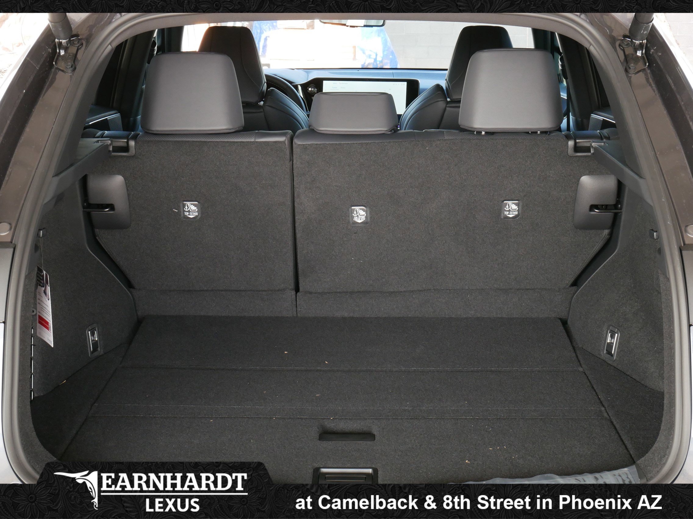 New 2026 Lexus NX 450h+ F Sport image 17