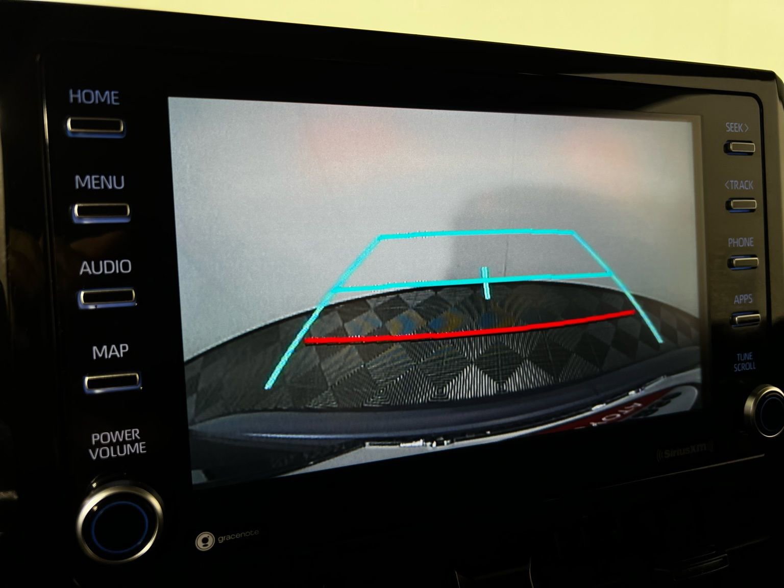 Used 2021 Toyota Corolla LE image 15