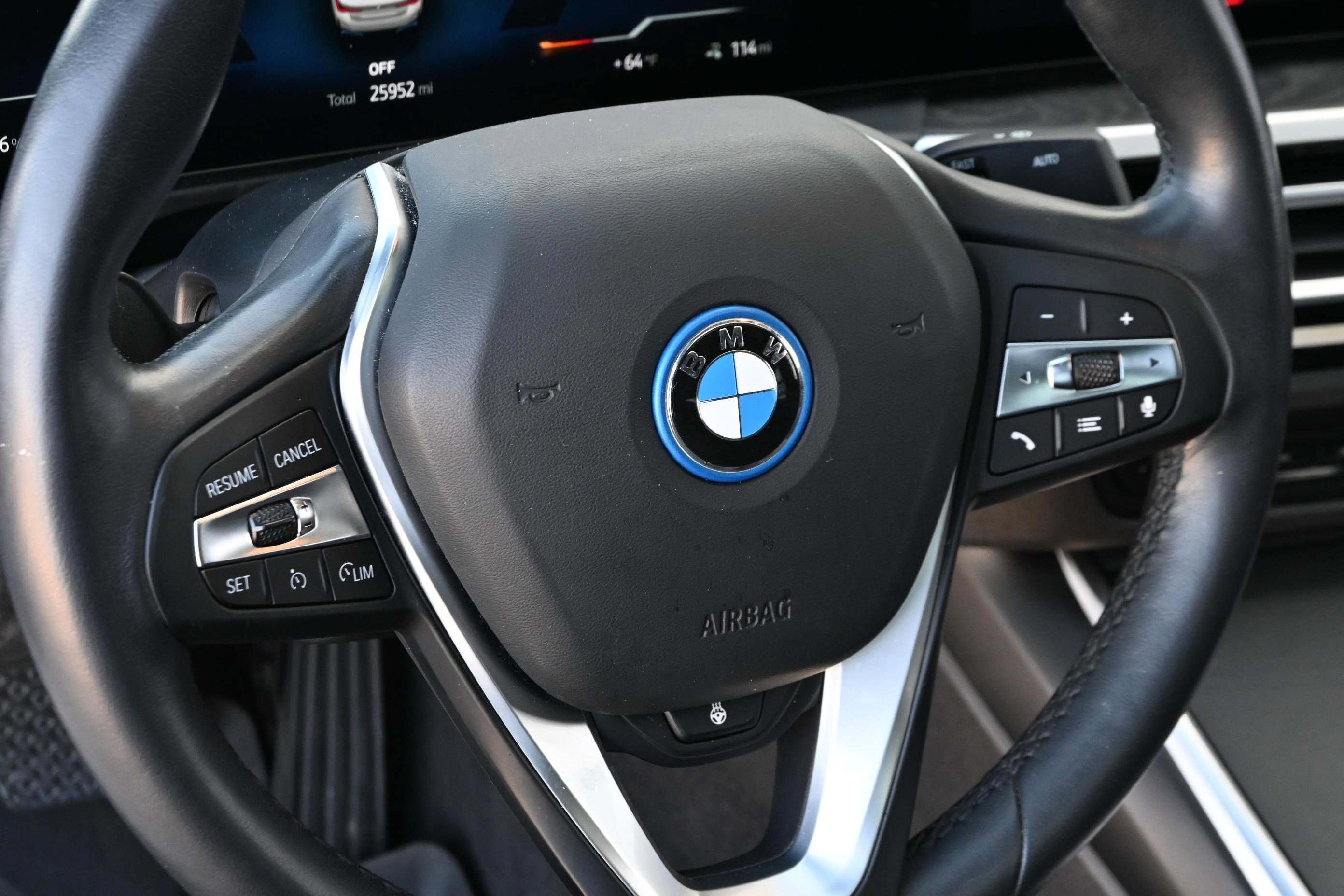 Certified 2023 BMW i4 eDrive35 w/ Premium Package image 31