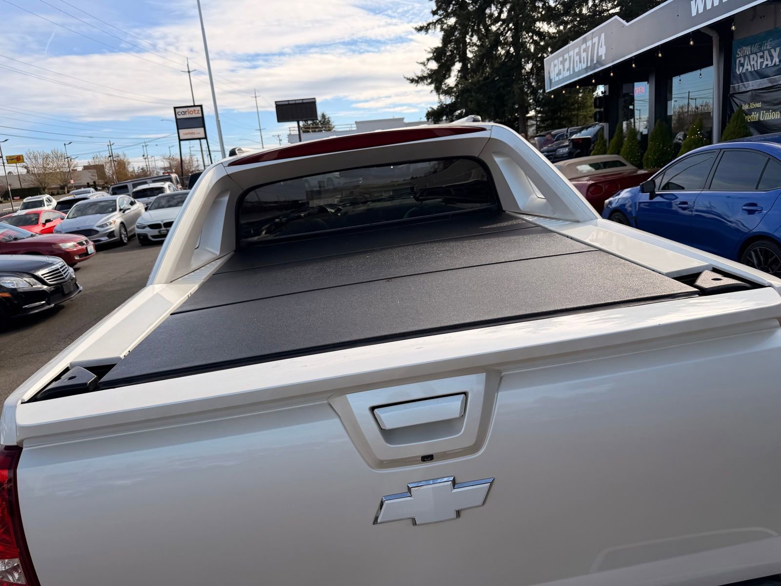 Used 2013 Chevrolet Avalanche LTZ AWD/4WD image 9