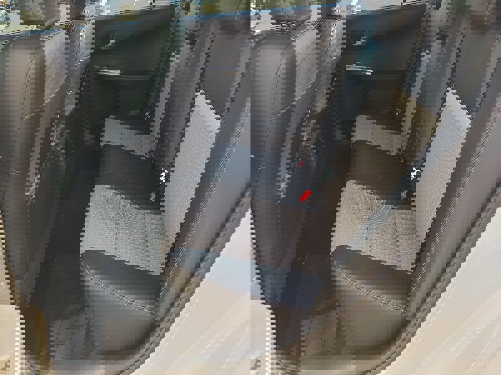 Used 2014 Toyota Camry SE image 21