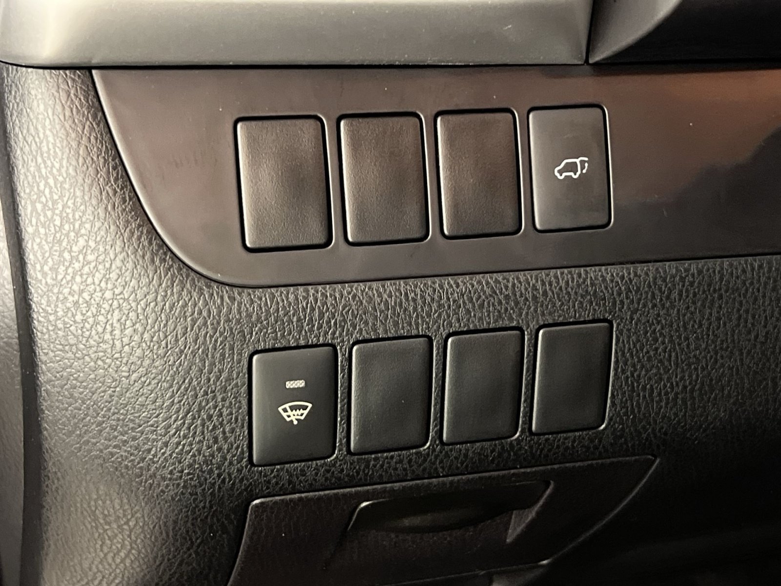 Used 2015 Toyota Highlander XLE AWD/4WD image 31