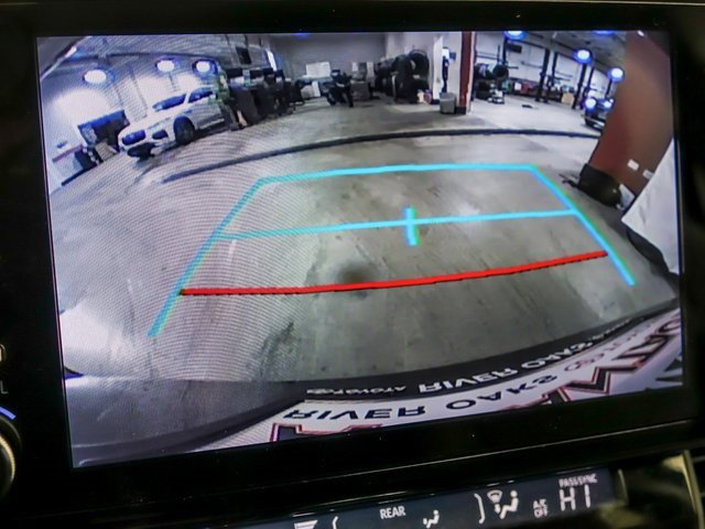 Certified 2024 Toyota Sienna XLE image 19