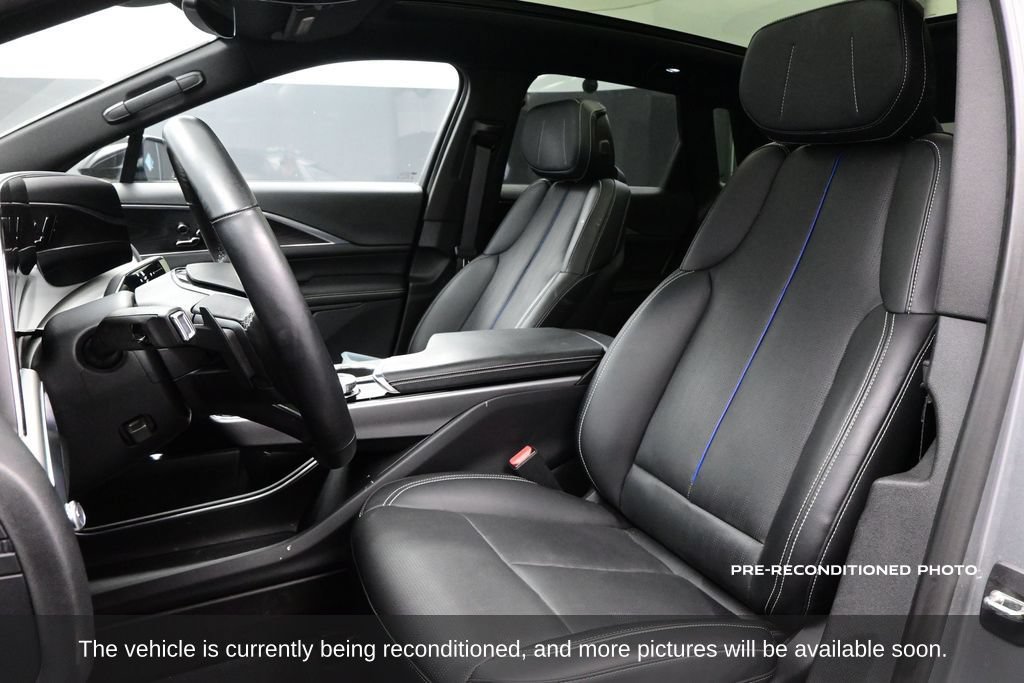 Used 2024 Cadillac Lyriq Sport RWD image 12