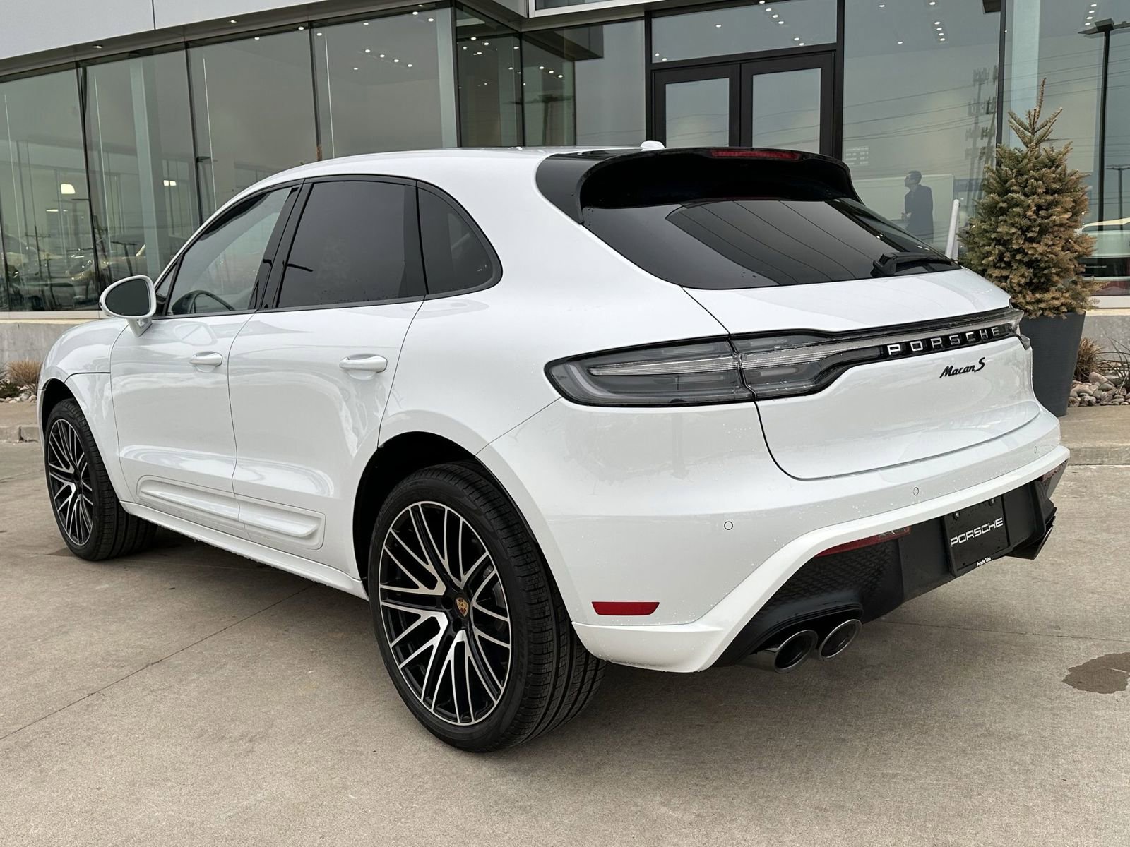New 2026 Porsche Macan S AWD/4WD image 3