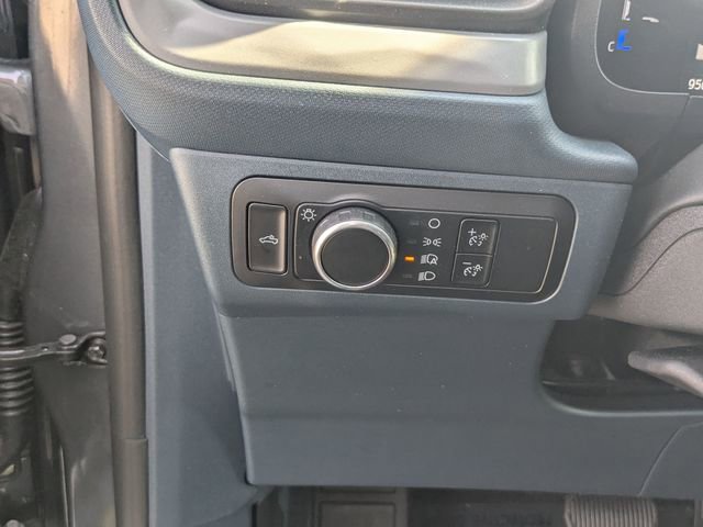 Used 2025 Ford Maverick Tremor image 12