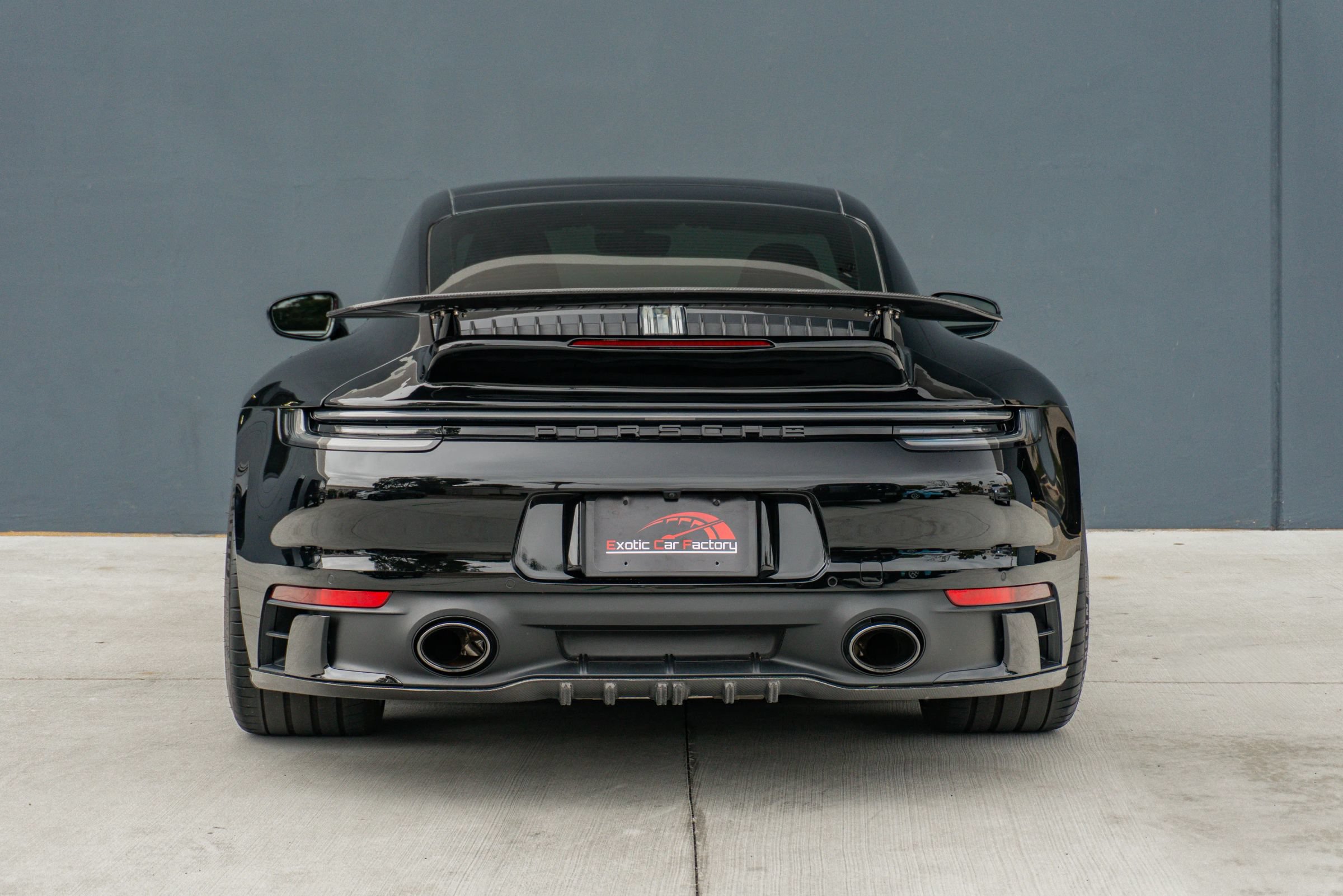 Used 2022 Porsche 911 Carrera 4 GTS w/ Premium Package AWD/4WD image 8