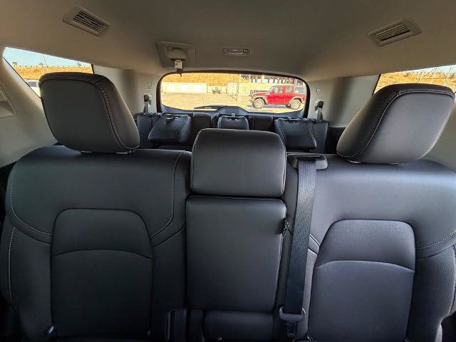 New 2026 Nissan Pathfinder SL w/ Cargo Package AWD/4WD image 10