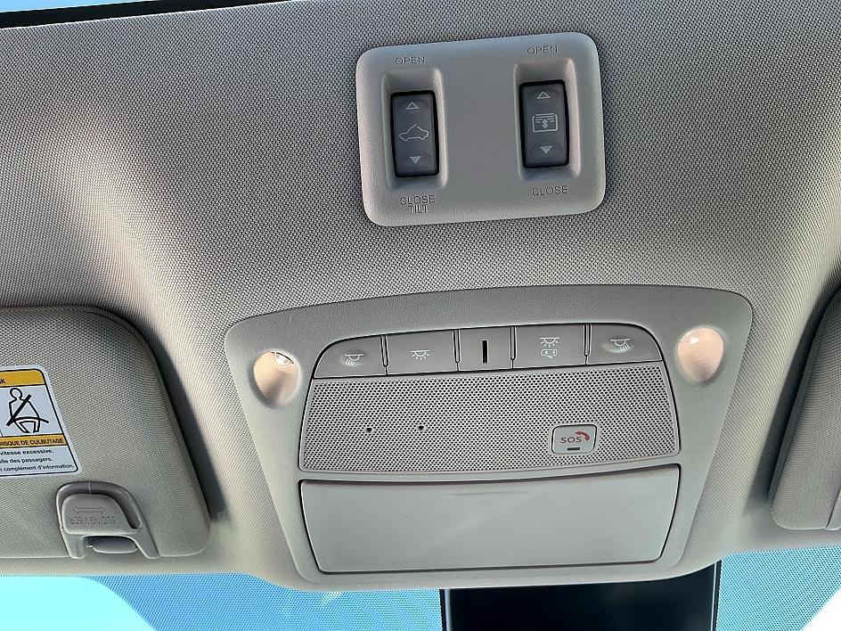 Certified 2024 Nissan Murano Platinum w/ Cargo Package image 23