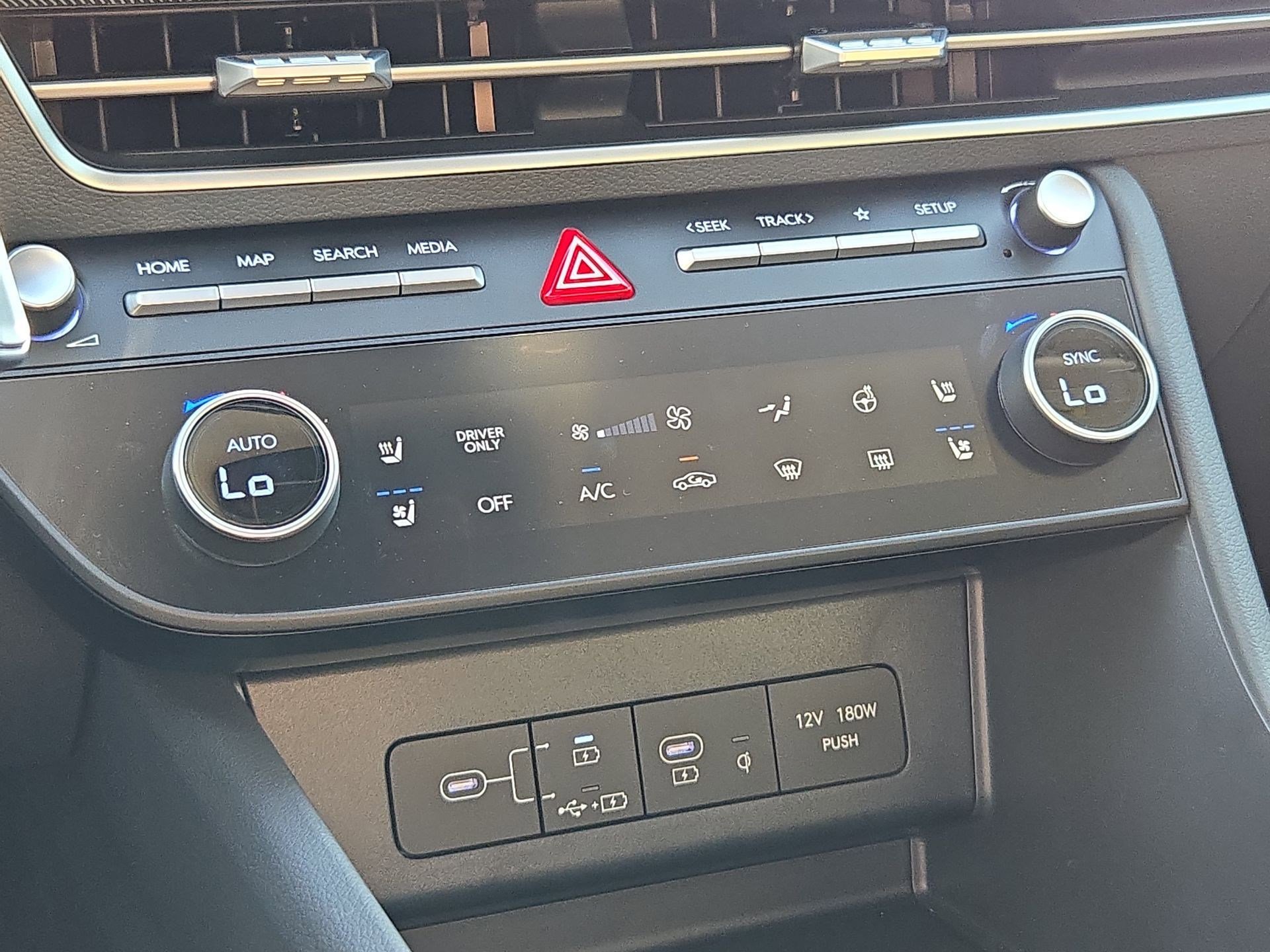 Used 2025 Hyundai Sonata Limited image 26