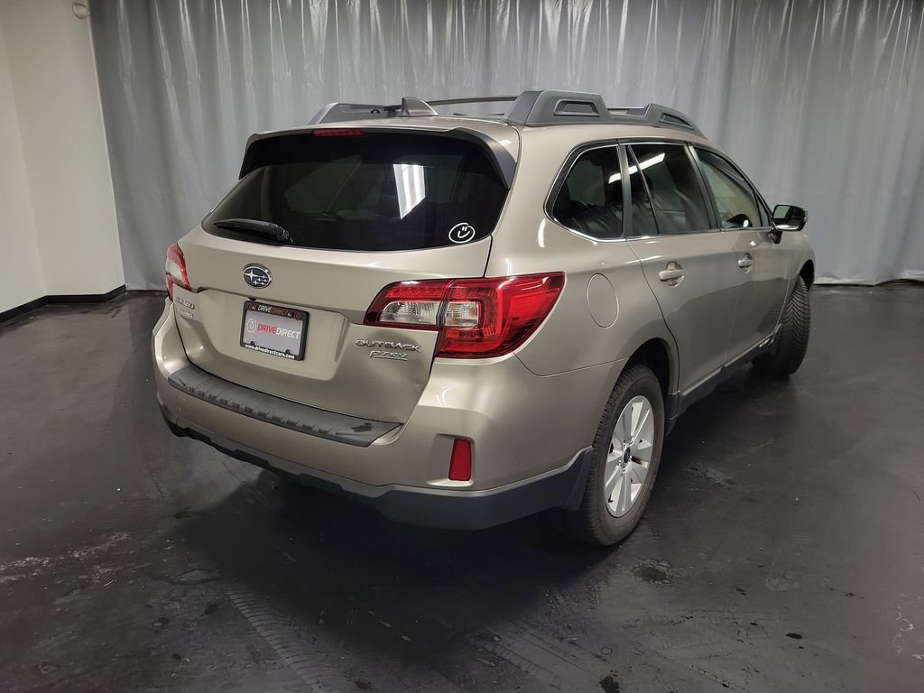 Used 2016 Subaru Outback 2.5i Premium image 9