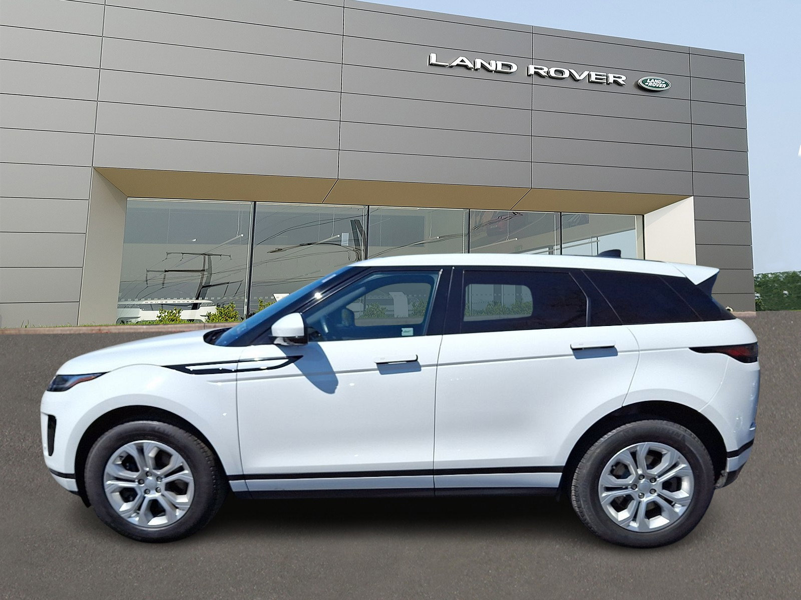 Certified 2023 Land Rover Range Rover Evoque S AWD/4WD image 8