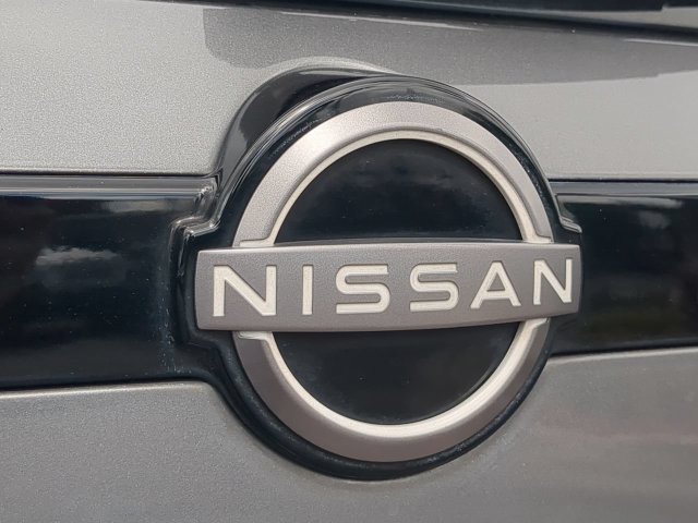 Used 2022 Nissan Pathfinder SV FWD image 13