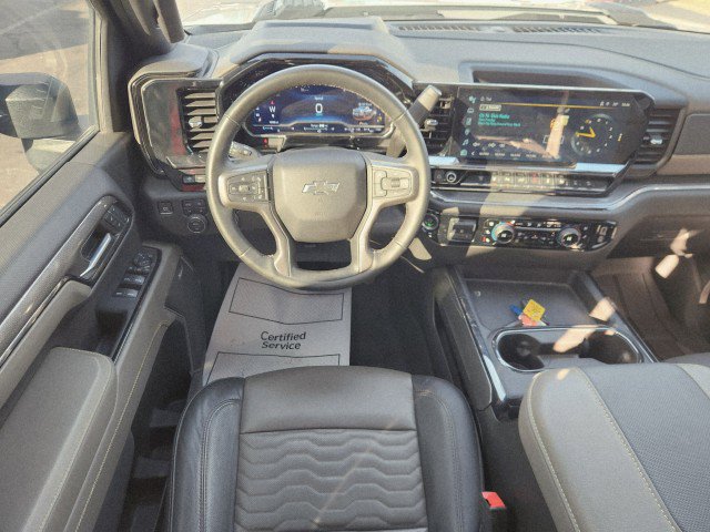 Used 2024 Chevrolet Silverado 2500 ZR2 w/ Technology Package image 34