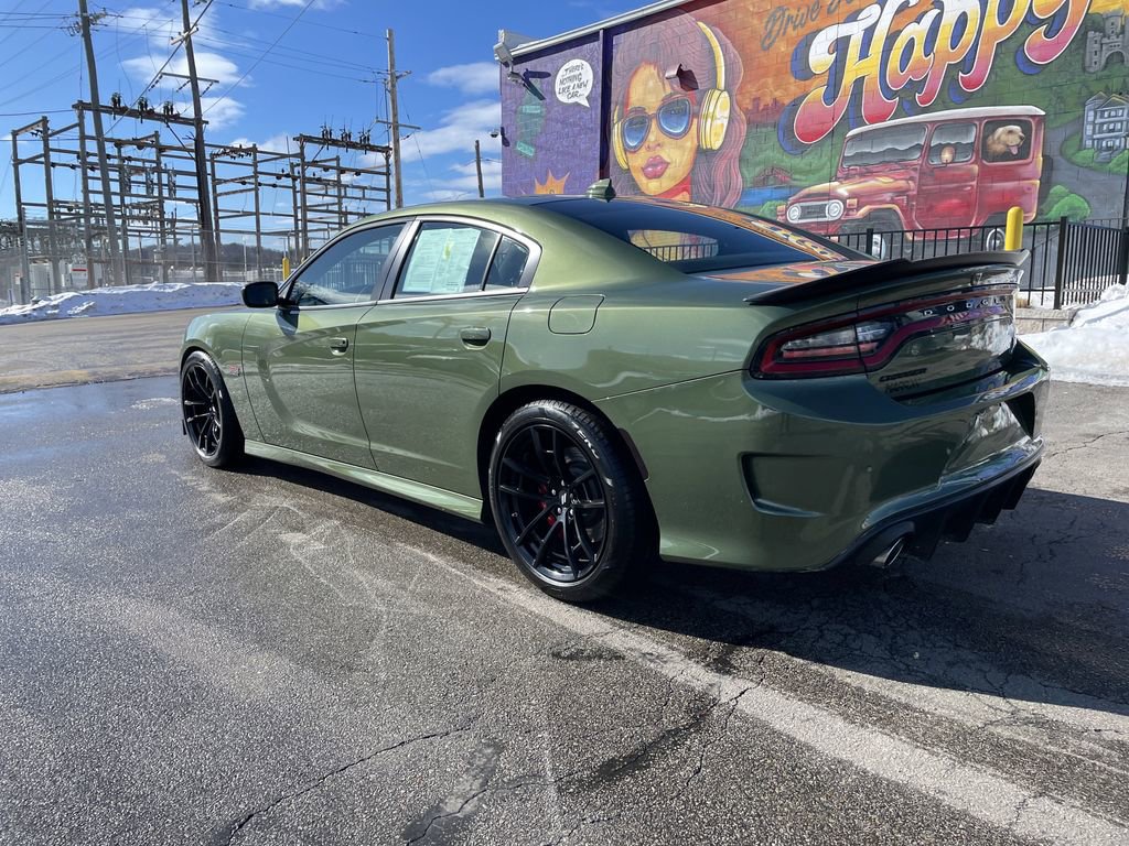 Used 2022 Dodge Charger Scat Pack w/ Dynamics Package image 3