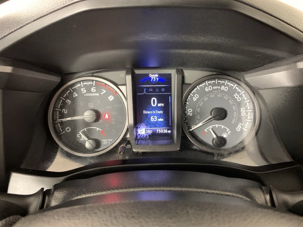 Used 2022 Toyota Tacoma TRD Off-Road w/ Technology Package AWD/4WD image 18