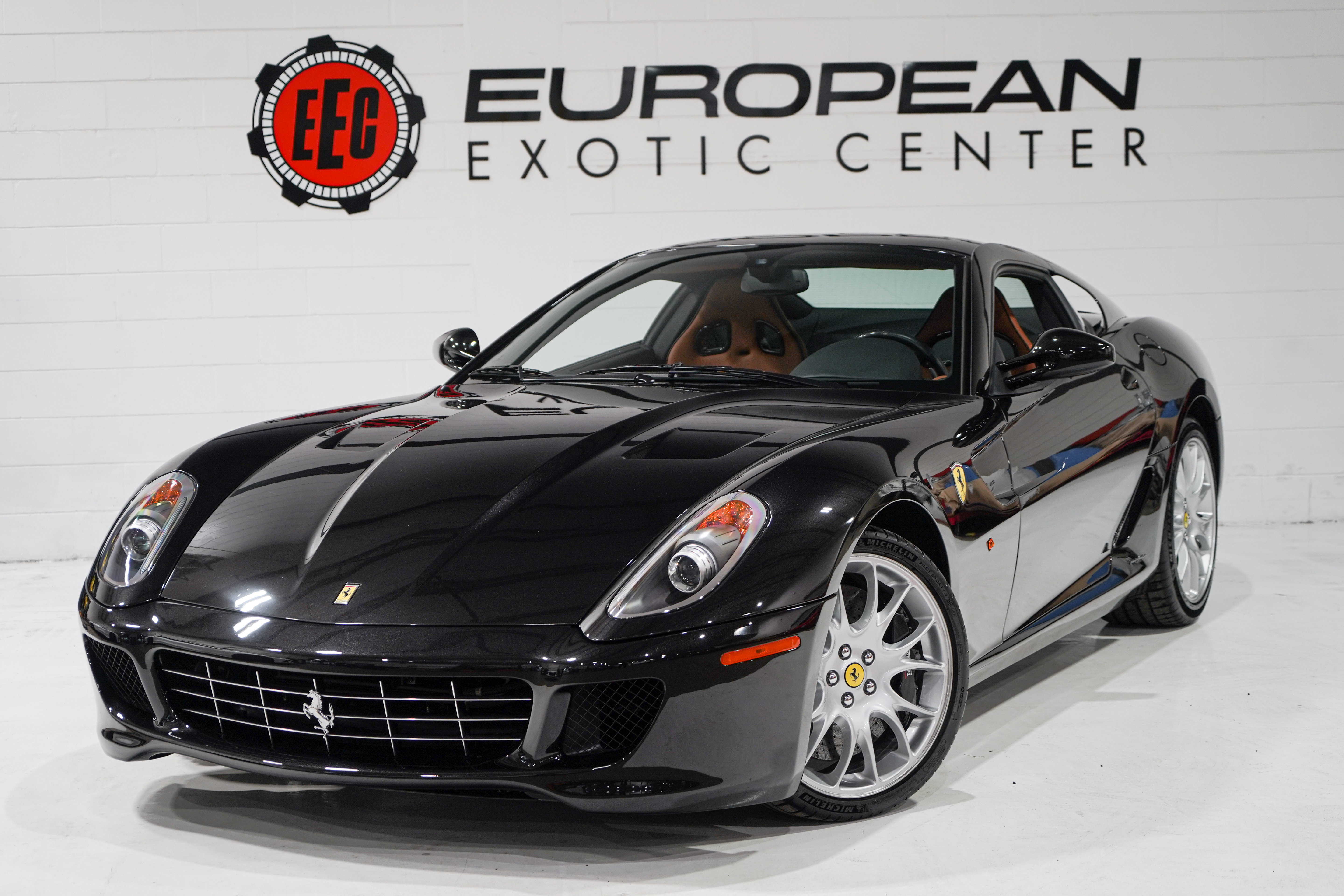 Used 2007 Ferrari 599 GTB Fiorano RWD image 4