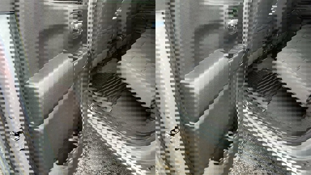 New 2026 Chevrolet Silverado 1500 Custom image 16