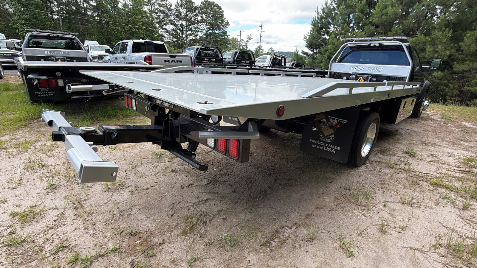 New 2025 RAM 5500 2WD Regular Cab image 7
