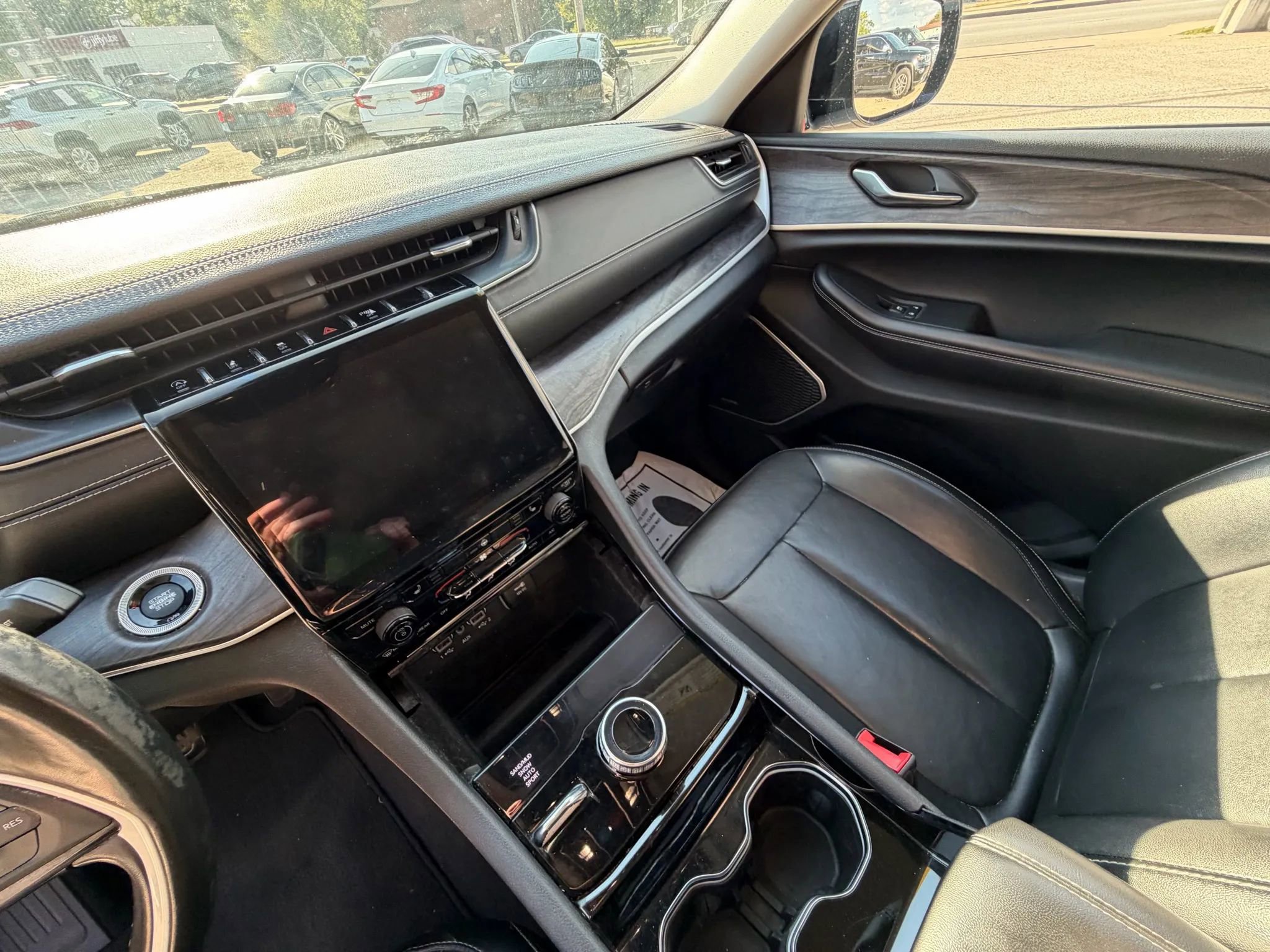 Used 2021 Jeep Grand Cherokee L Limited image 17