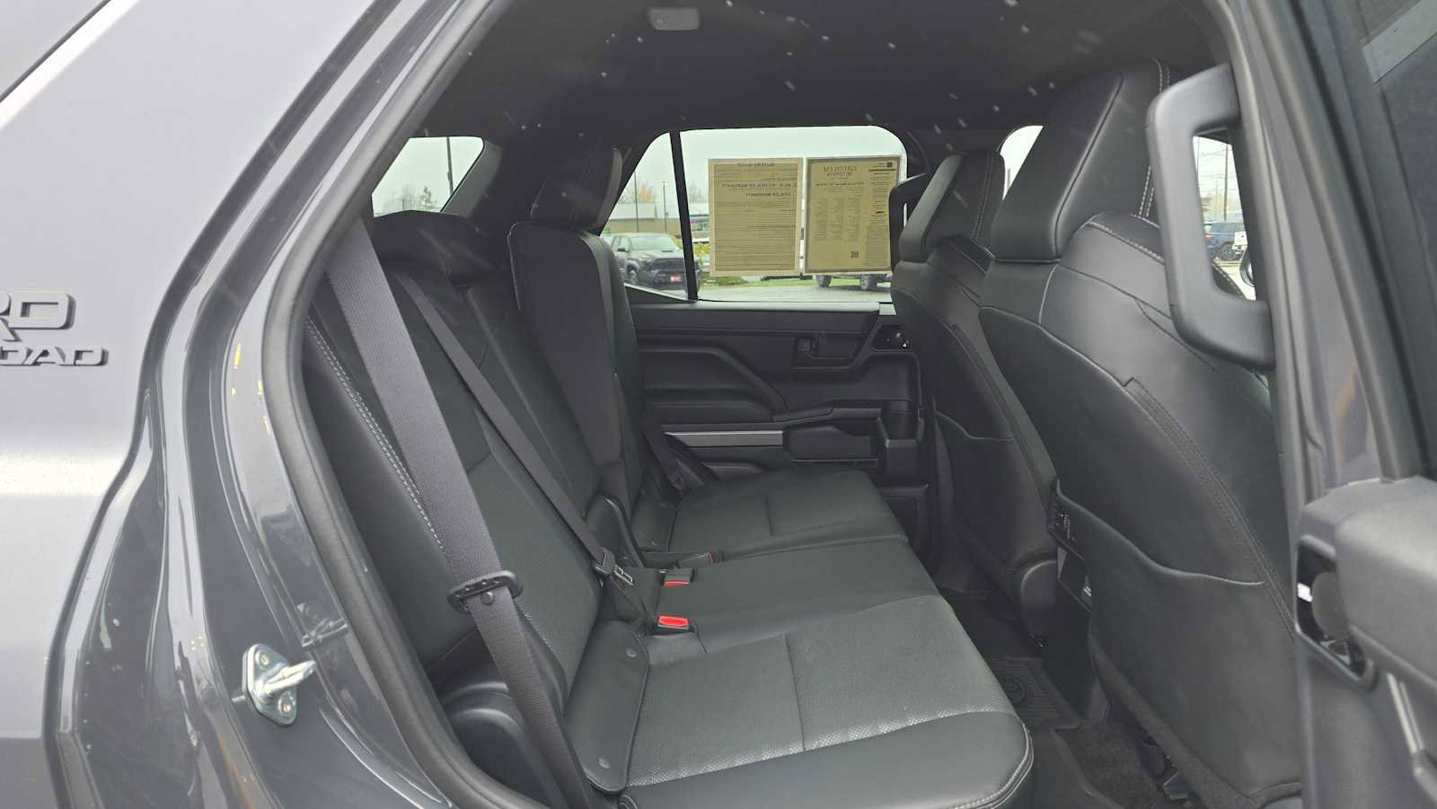 Certified 2025 Toyota 4Runner TRD Off-Road Premium image 17