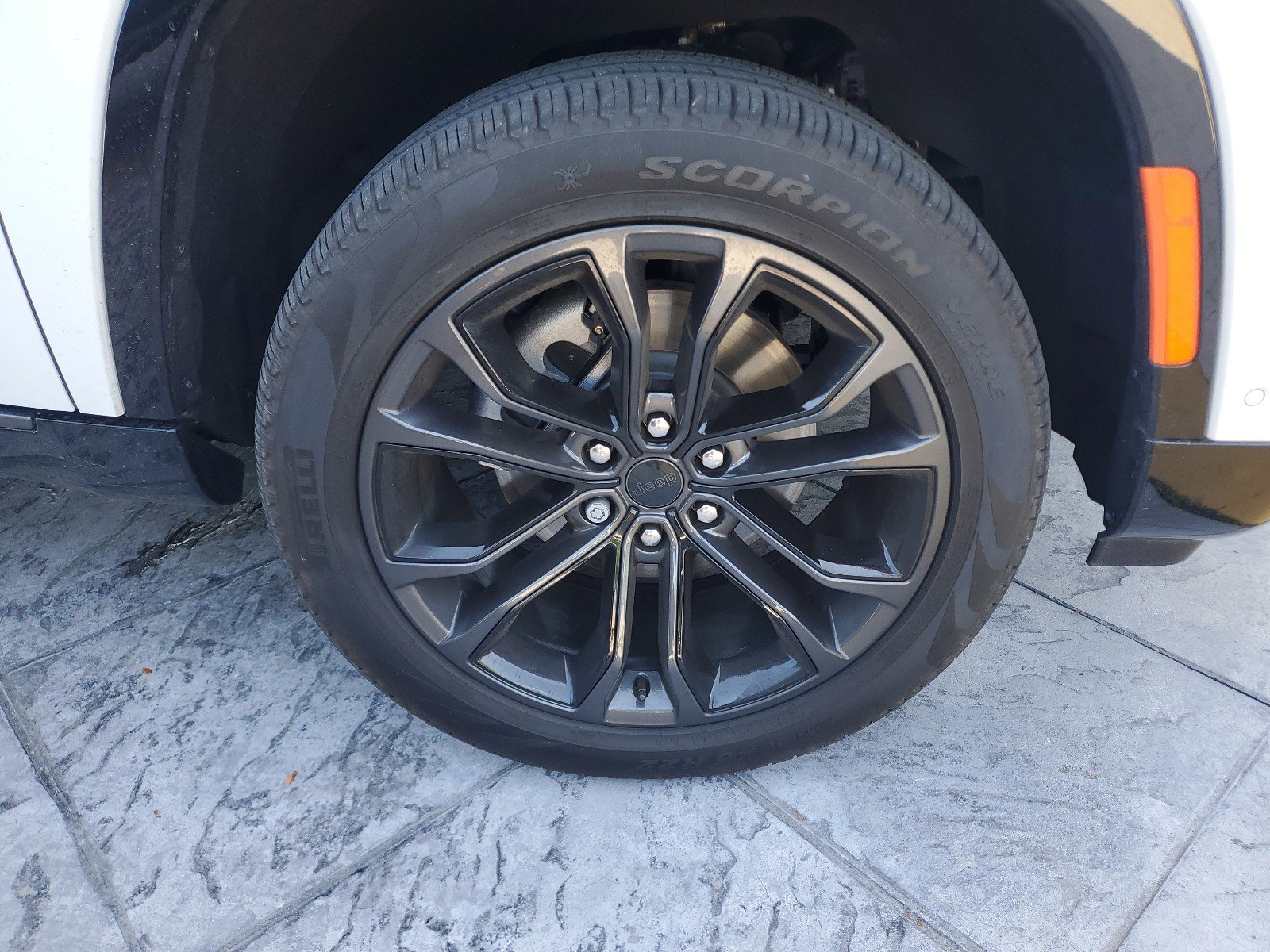 New 2026 Jeep Grand Wagoneer L Summit w/ Rear Seat Video Group I image 6