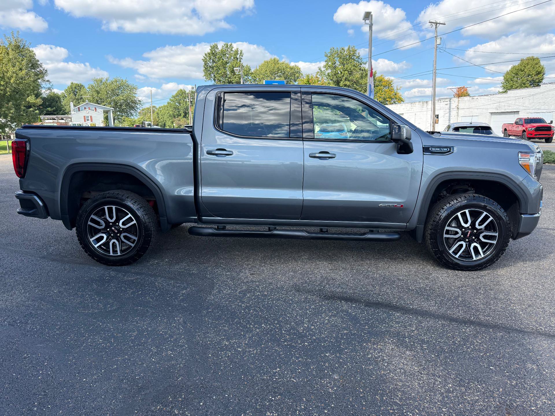 Certified 2021 GMC Sierra 1500 AT4 AWD/4WD image 4