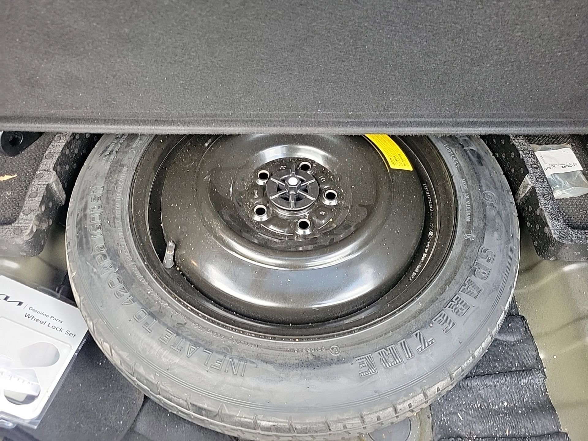 Used 2023 Kia Sportage EX image 15