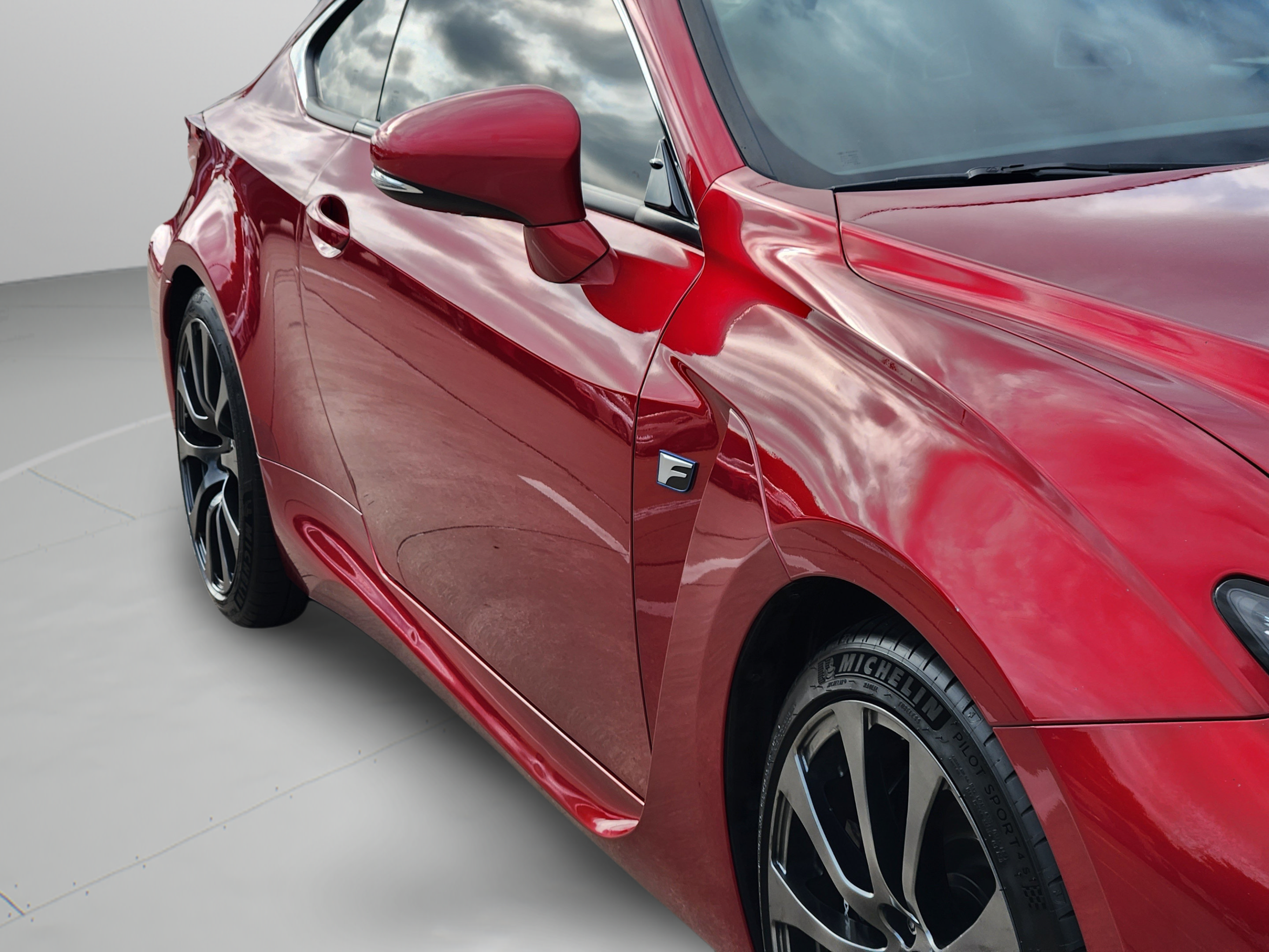 Used 2015 Lexus RC F w/ Premium Package RWD image 39