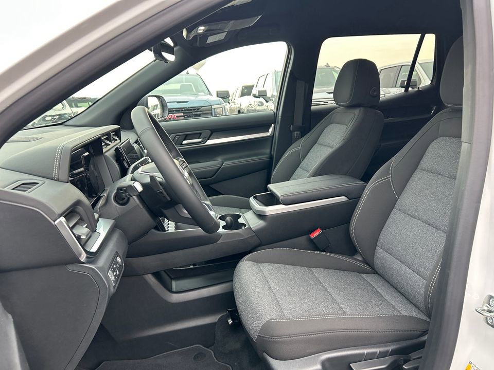 New 2026 GMC Terrain Elevation w/ Technology Package II image 17