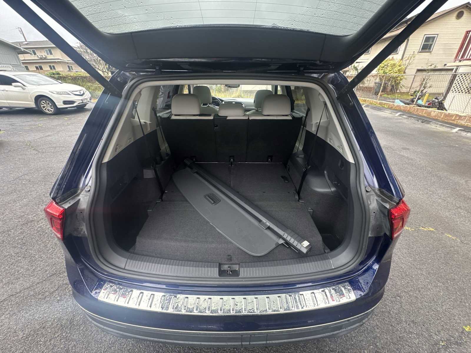 Used 2022 Volkswagen Tiguan SE image 23