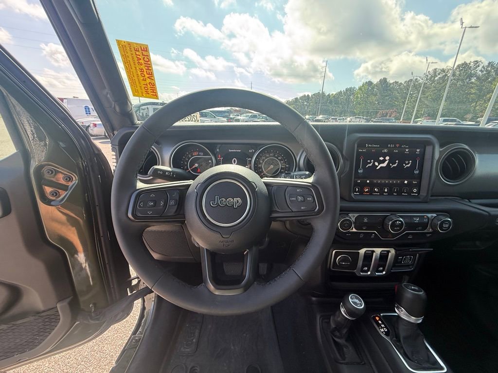 Used 2023 Jeep Wrangler Sport S AWD/4WD image 13