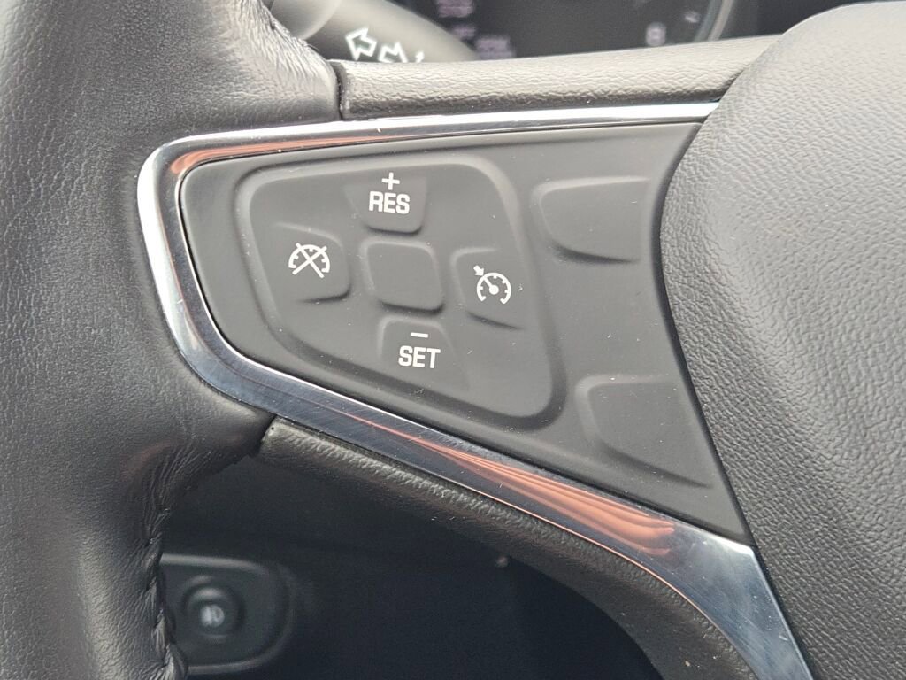 Used 2019 Chevrolet Equinox Premier image 32