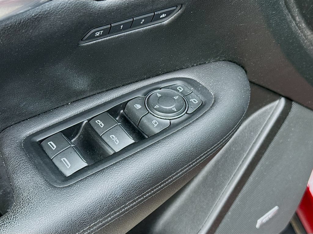 Used 2018 Cadillac XT5 Premium Luxury FWD image 23