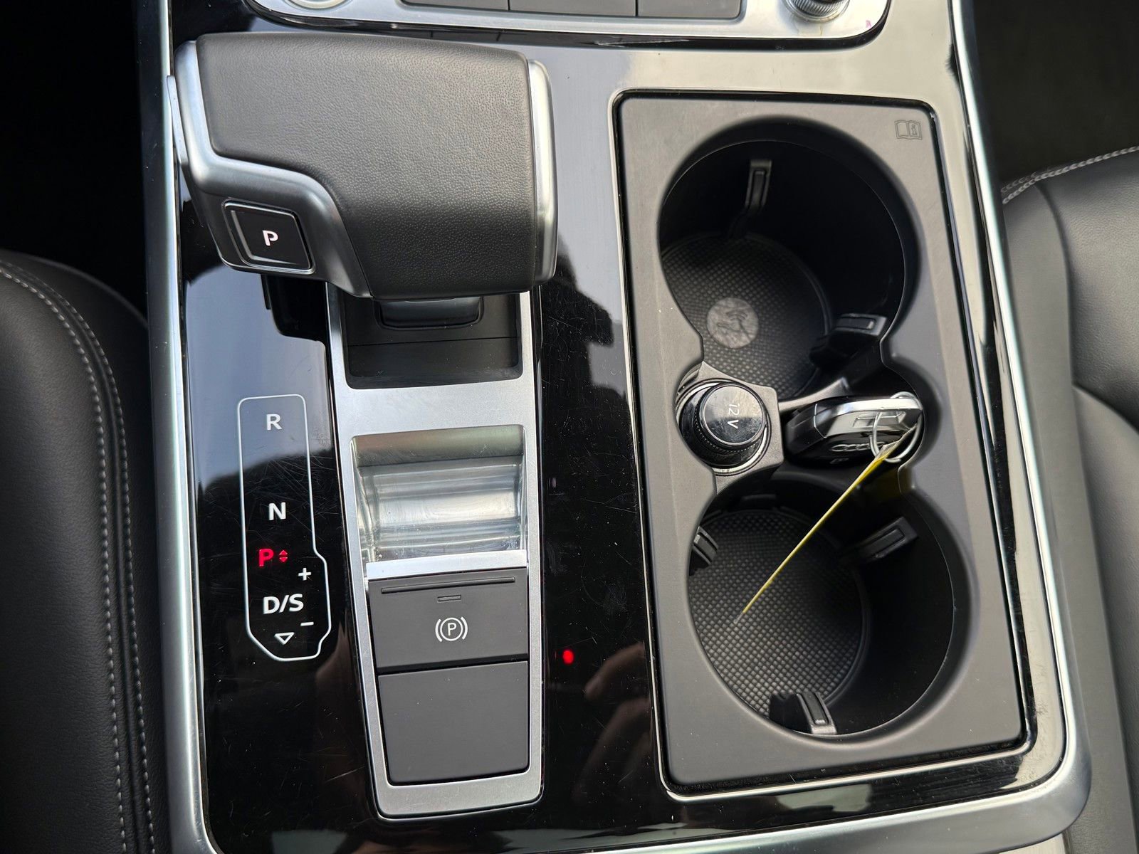 Used 2025 Audi Q7 3.0T Premium Plus image 18