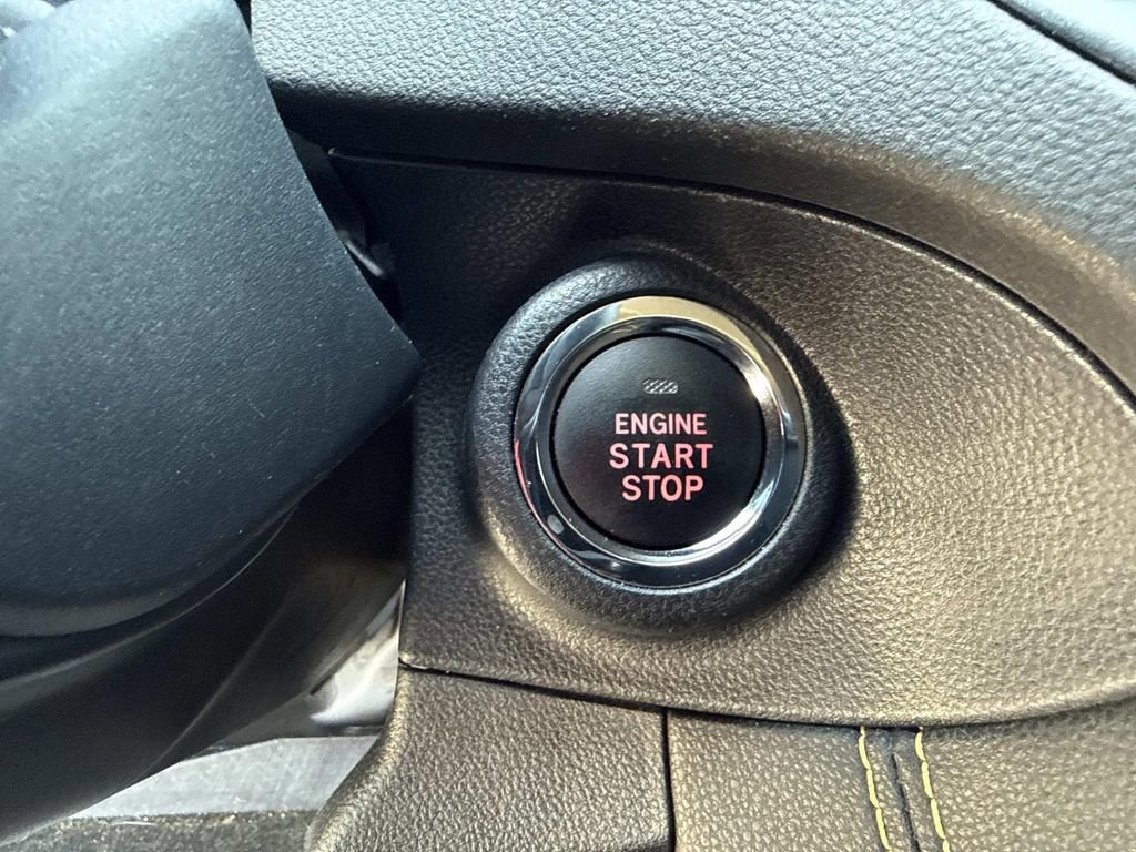 Used 2022 Subaru Crosstrek 2.5i Sport w/ Moonroof Package image 38