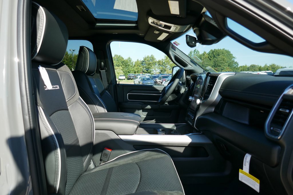 New 2026 RAM 2500 Laramie w/ Night Edition image 9