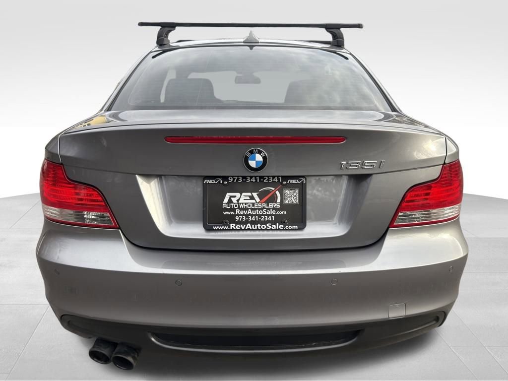 Used 2010 BMW 135i Coupe image 4