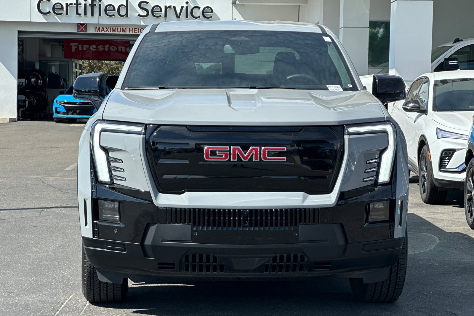 Used 2026 GMC Sierra EV Elevation image 9