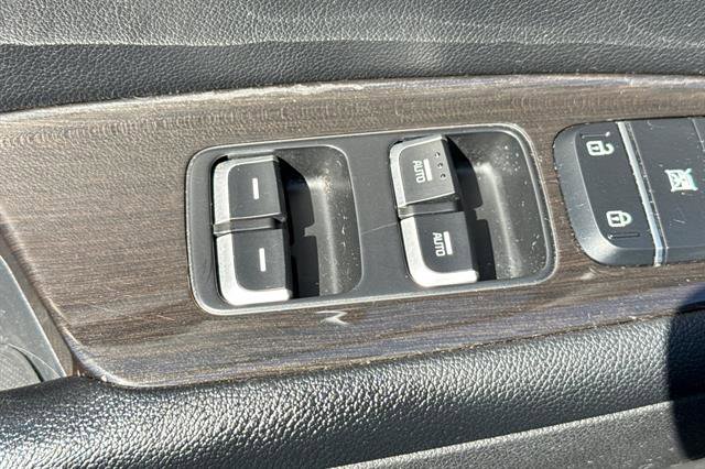 Used 2019 Kia Optima EX FWD image 11