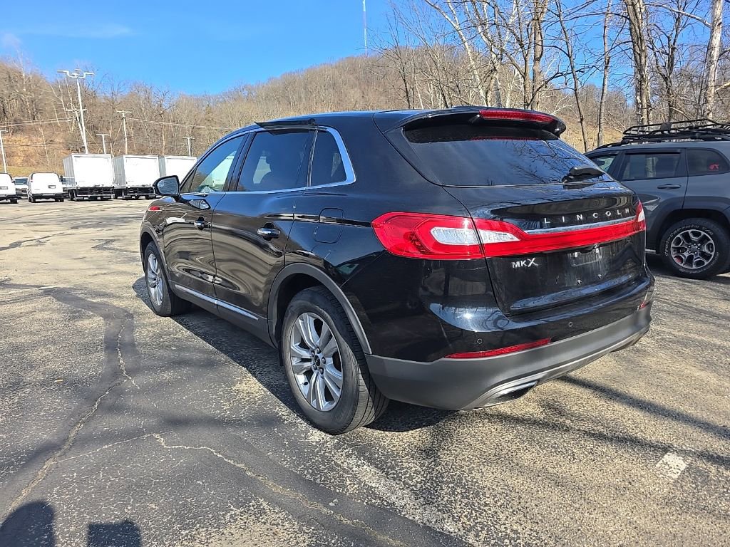 Used 2017 Lincoln MKX Premiere image 6